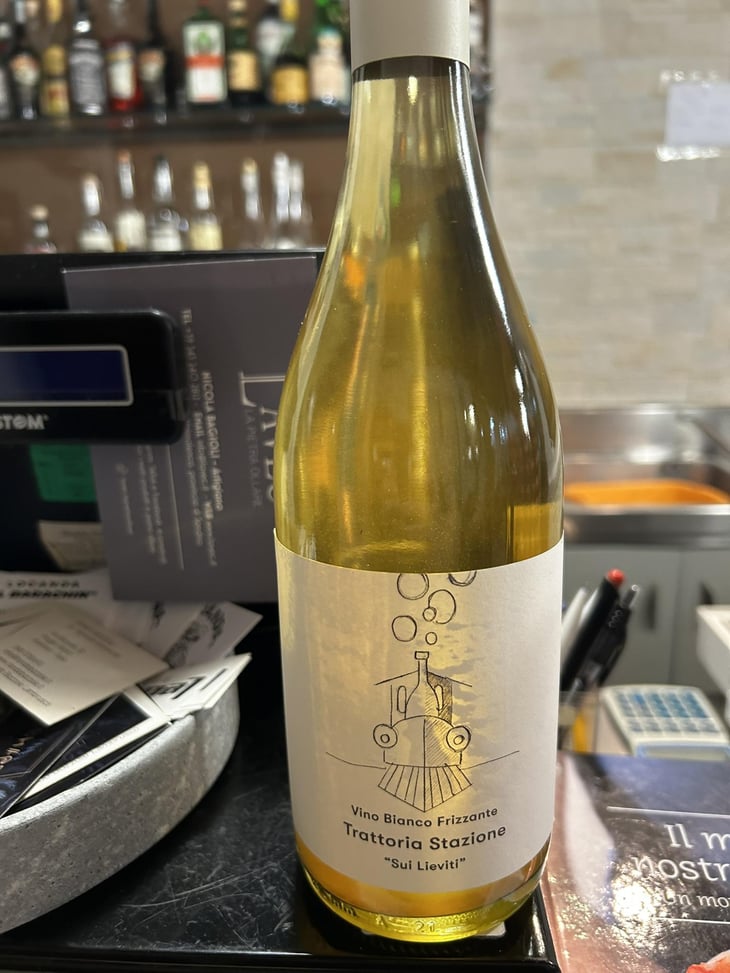 frizzante sui lieviti della "Trattoria stazione" - Vigne Del Pellagroso - antonio-camazzola -2023