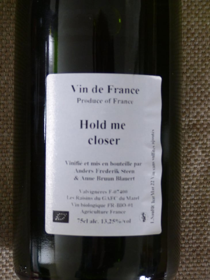 HOLD ME CLOSER - Anders Frederik Steen & Anne Bruun Blauert - anders-frederik-steen-anne-bruun-blauert 