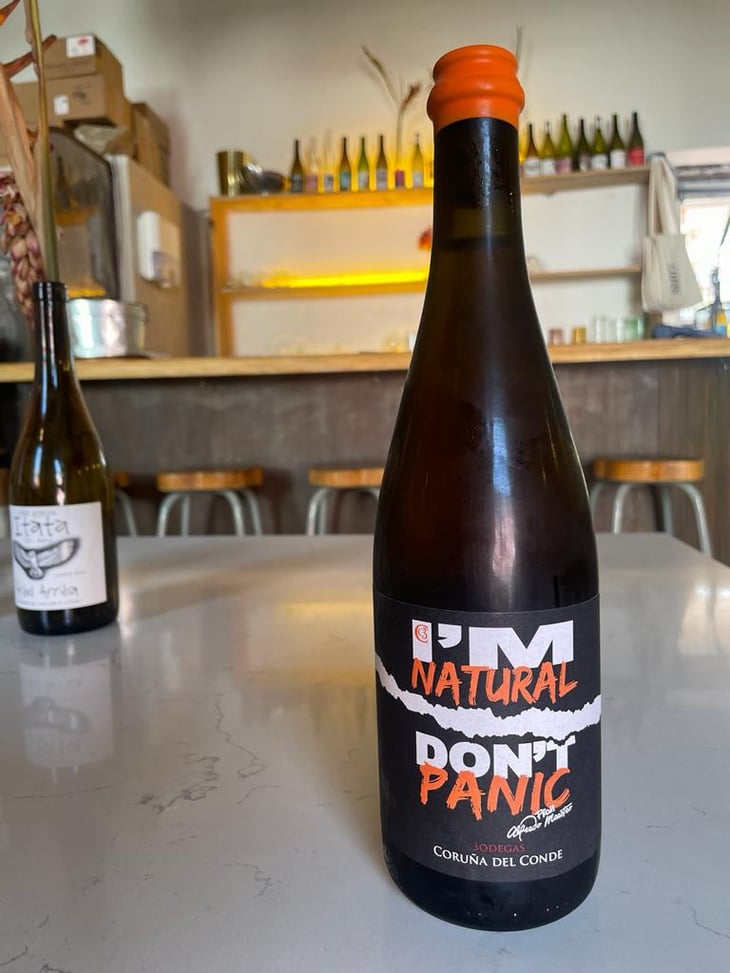 I'm Natural don't Panic Terra Sauvage #3 - Bodegas Coruña del Condé - angelica-amo-lopez-julien-ben-hamou-lopez 