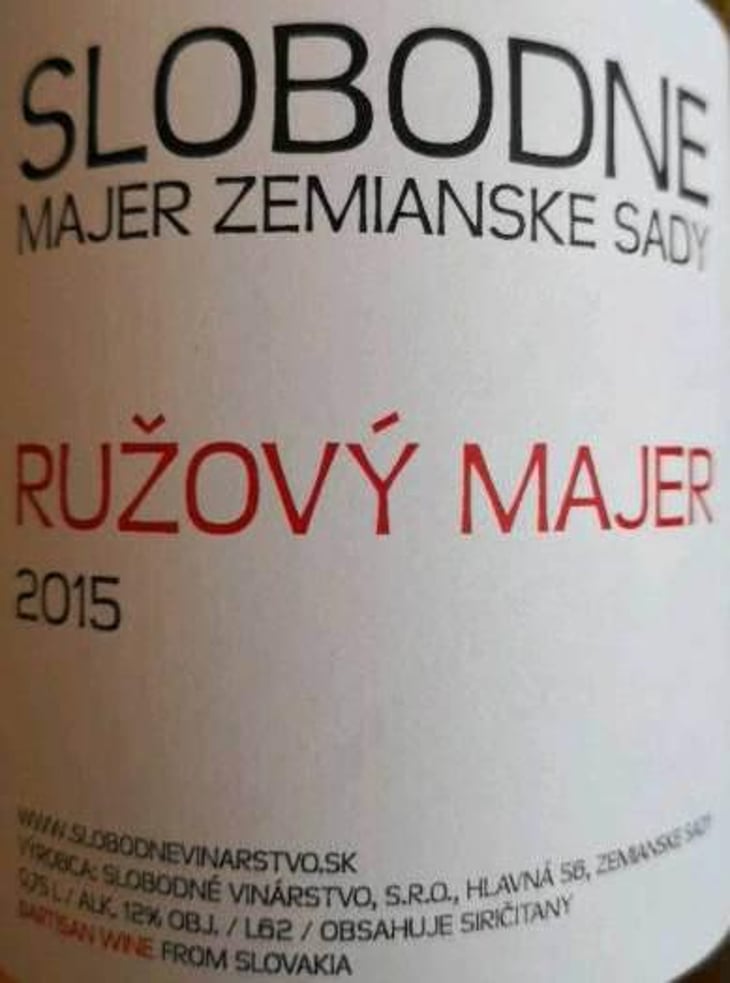 Ružový Majer - Slobodné Vinárstvo - Majer Zemianske Sady - michal-kuropka-agnes-lovecka-katarina-kuropkova 