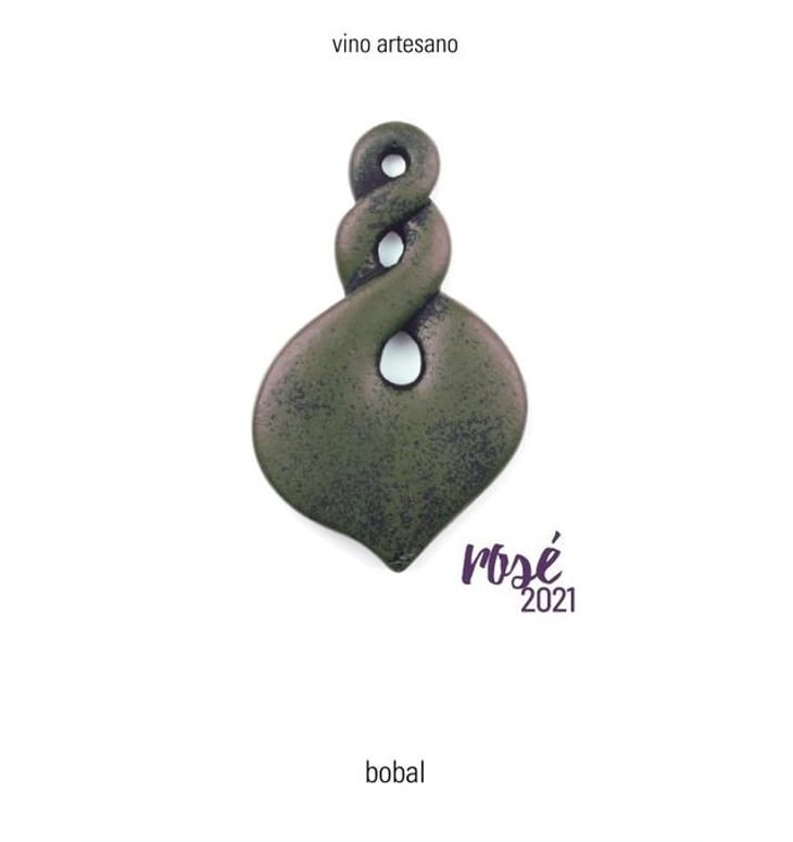 Rosé - Bodegas Gratias. Familia y Viñedos - ana-gomez-ivan-gomez-silvia-araque-y-jose-gomez 