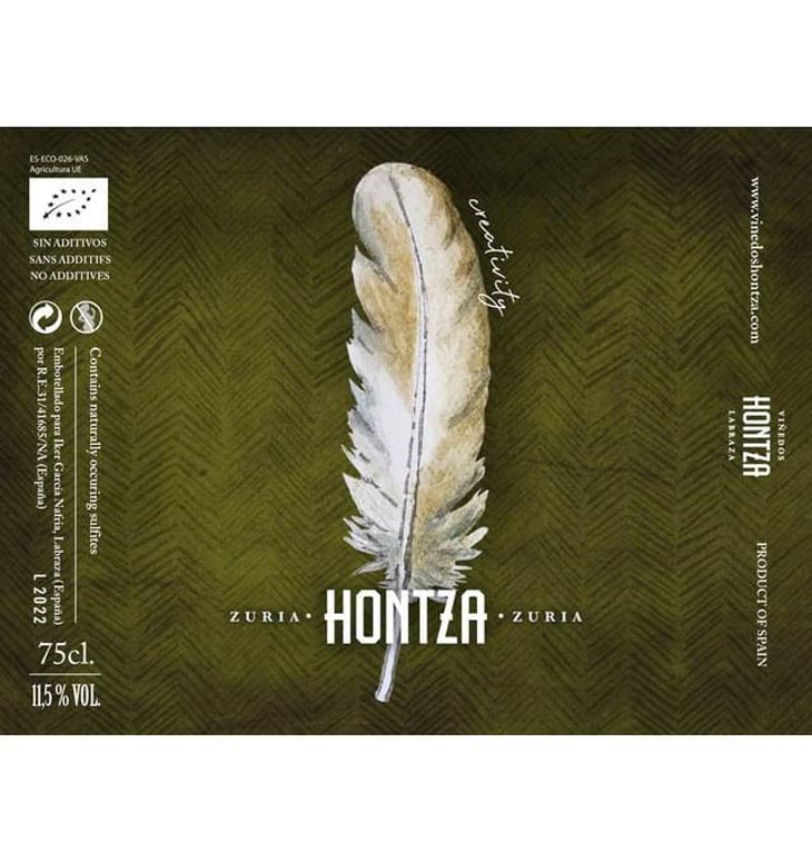 Hontza Zuria - Viñedos Hontza - alice-bridoux-et-iker-garcia 
