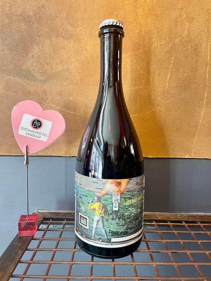 Under Pressure - Gönc Winery / Grape Adbuction - peter-gonc 