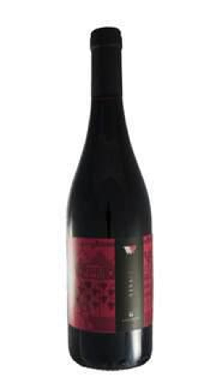 Vivavì Rosso - Daniela De Marco and Giampiero Ventura - masseria-perugini-closed 