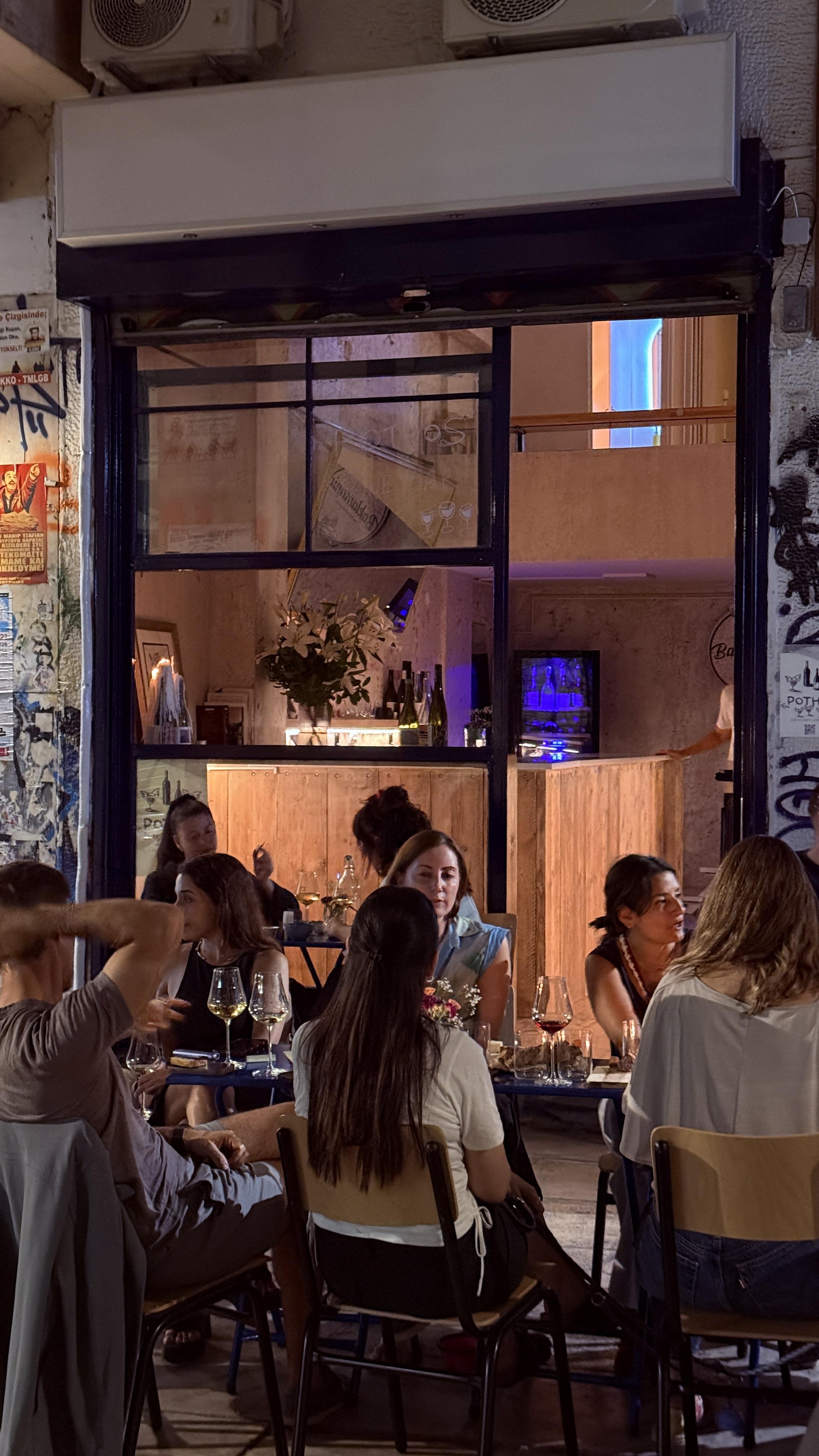 Pothos x Eklektikon Orange Wines Pop-up