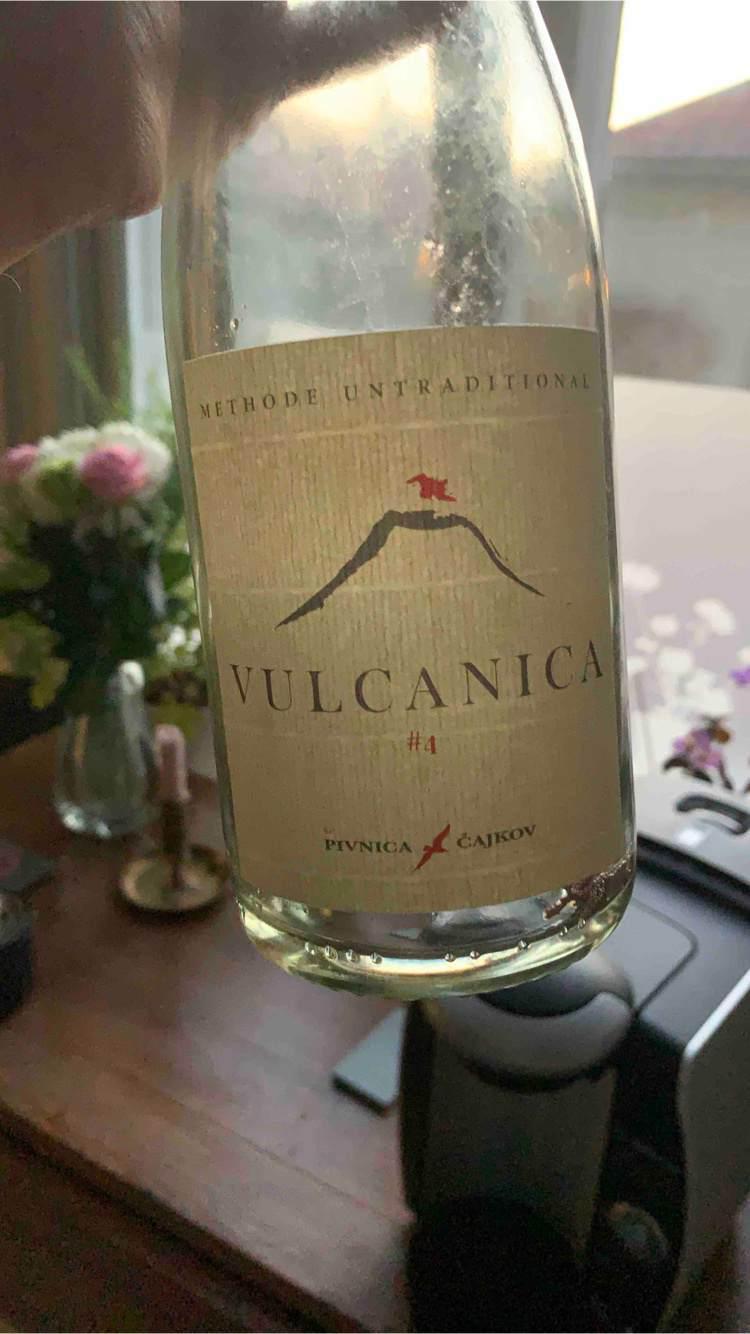 Vulcanica #4 - Pivnica Čajkov - marek-uhnak 