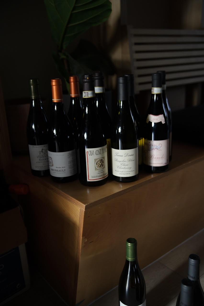 Little Rascal is a wine shop Located In Edinburgh Raisin