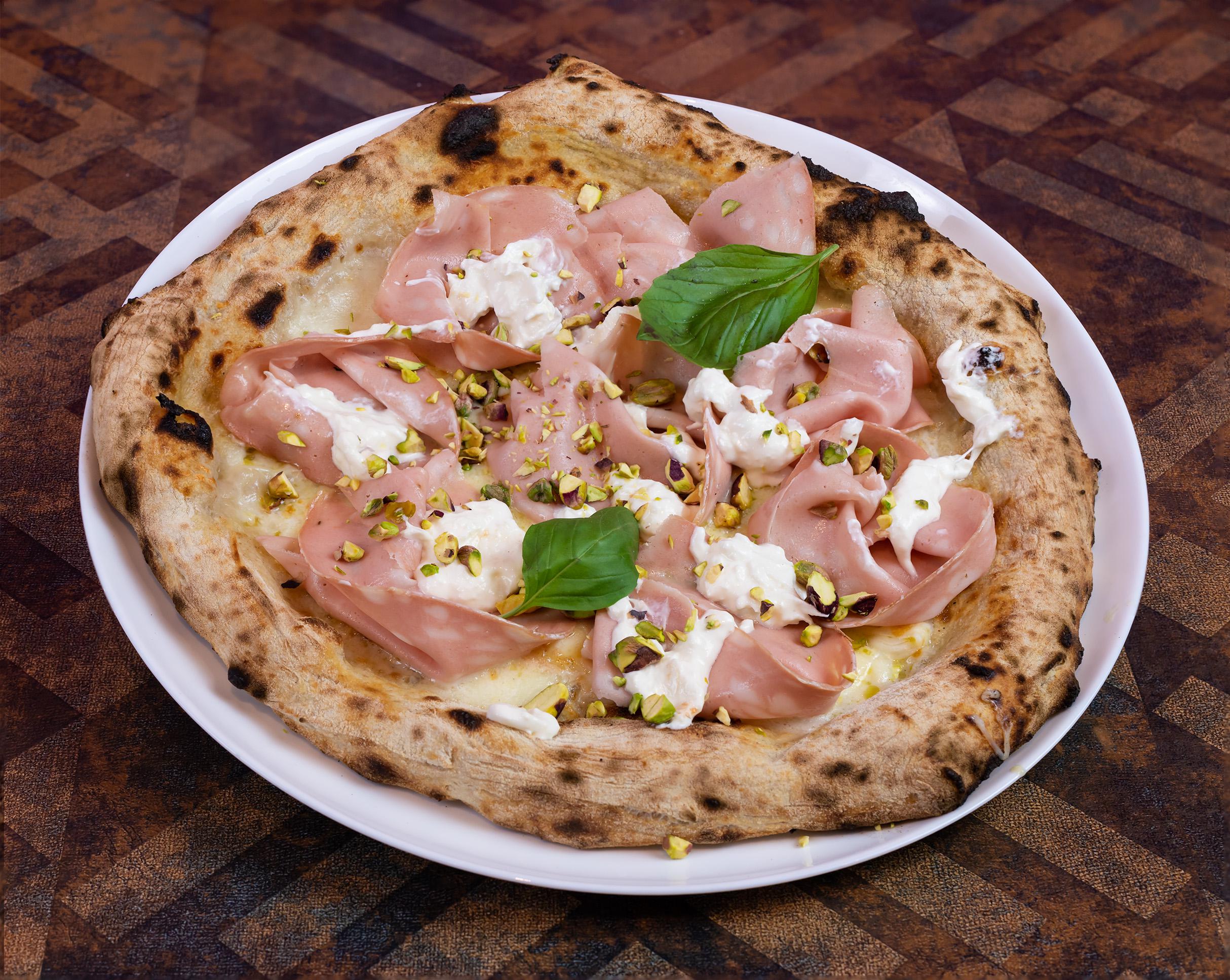 Mortadella Dough 00 flour and wholemeal flour, Mozzarella fior di