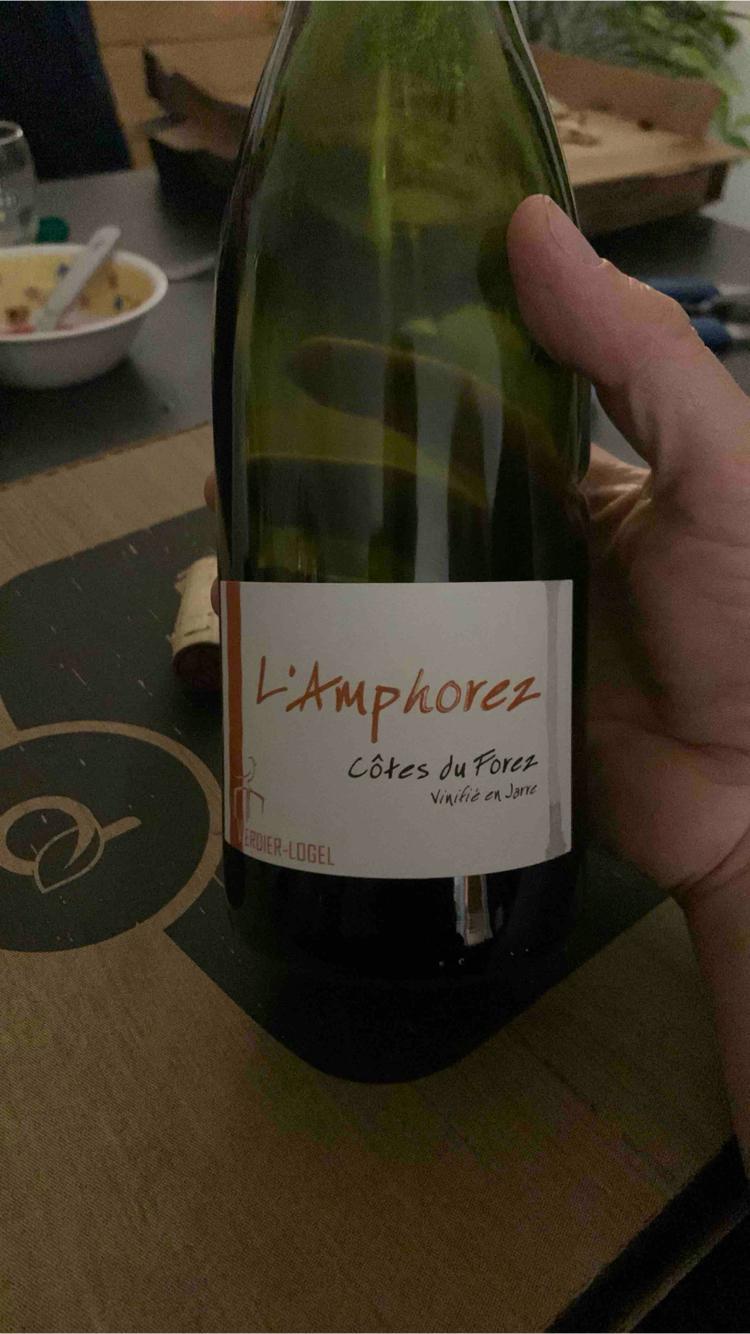 L’amphorez - Cave Verdier-Logel - maxime-gillier-jacky-julie-odile-logel -2022