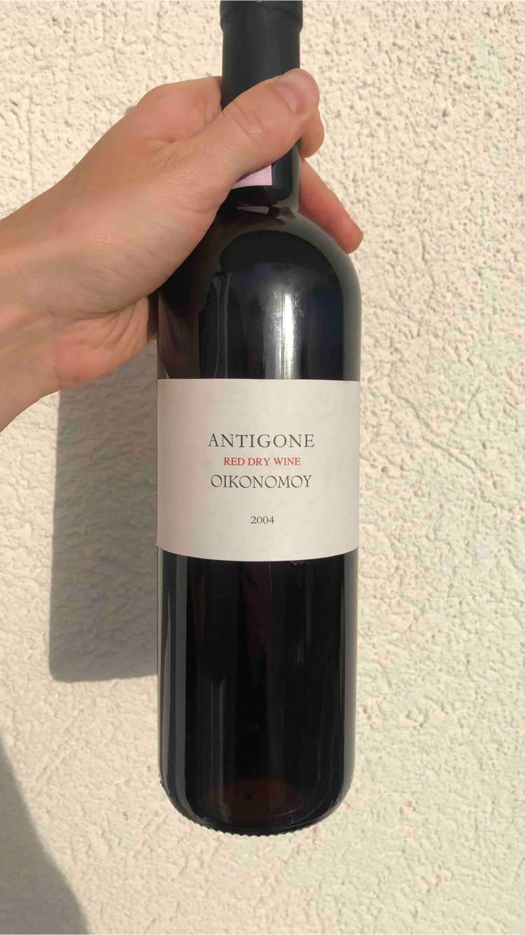 Antigone - Domaine Economou - yannis-natassa-economou -2004